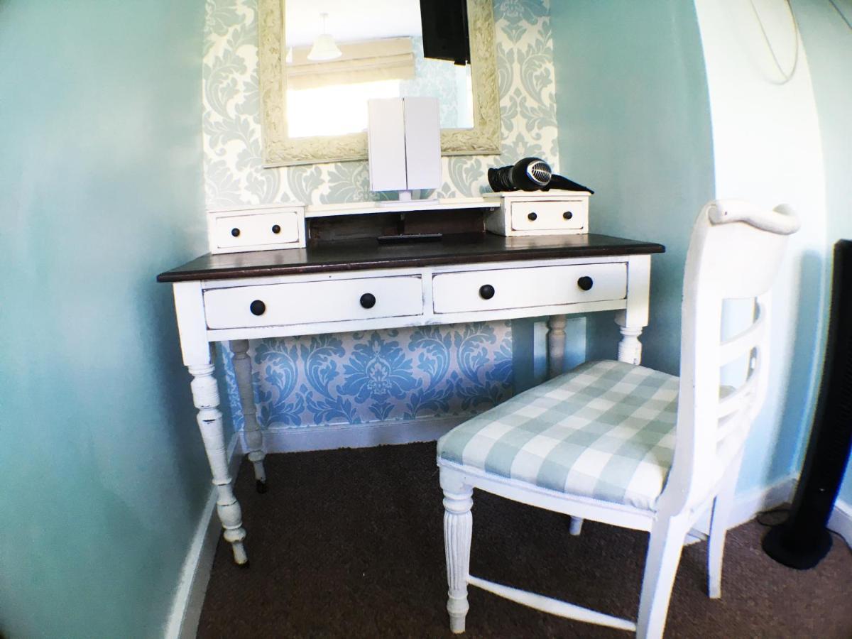 Hillside Bed And Breakfast 크레디톤 외부 사진