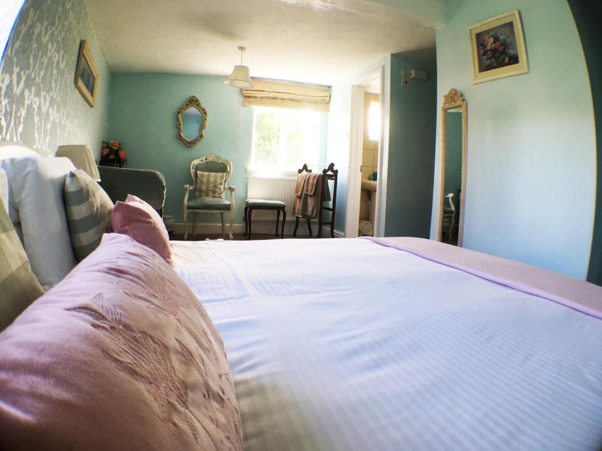 Hillside Bed And Breakfast 크레디톤 외부 사진
