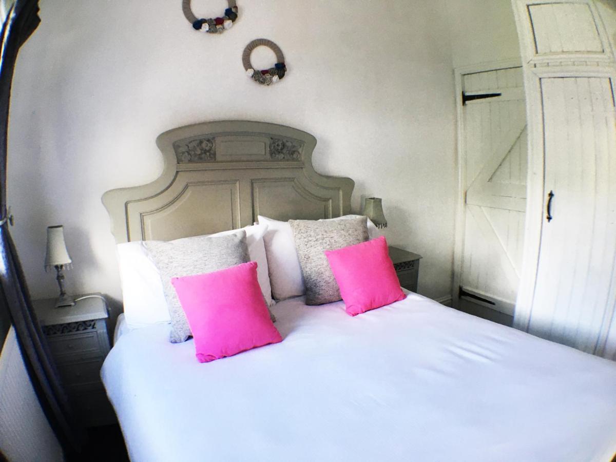 Hillside Bed And Breakfast 크레디톤 외부 사진