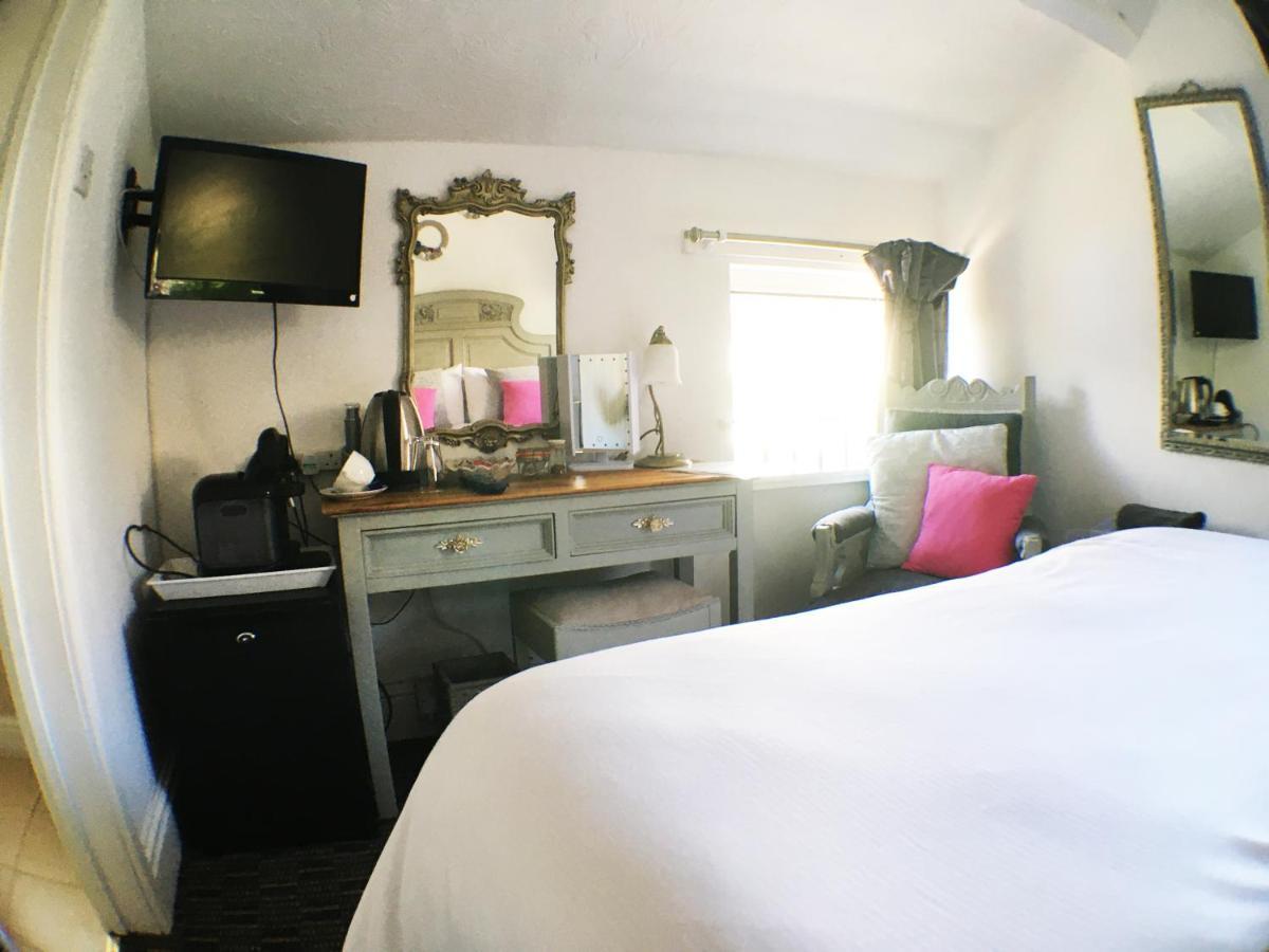 Hillside Bed And Breakfast 크레디톤 외부 사진