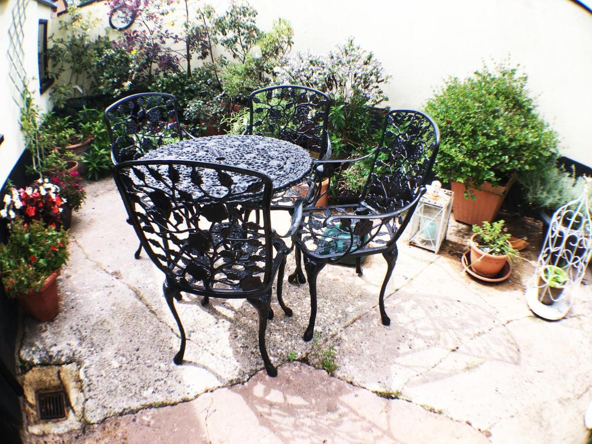 Hillside Bed And Breakfast 크레디톤 외부 사진